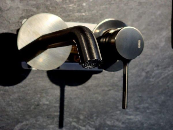 Змішувач для раковини GRB Time XL одноважільний чорний 47533492 PVD