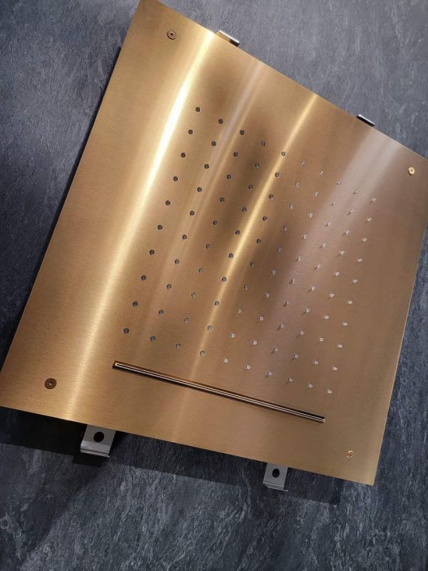 Квадратний вбудований душ Hydro Quadro Batara EterNice Copper 05387155 бронза PVD. Гідромасажна лінія