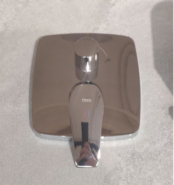 Душова система Tres CANIGO-TRES, хром 21728004